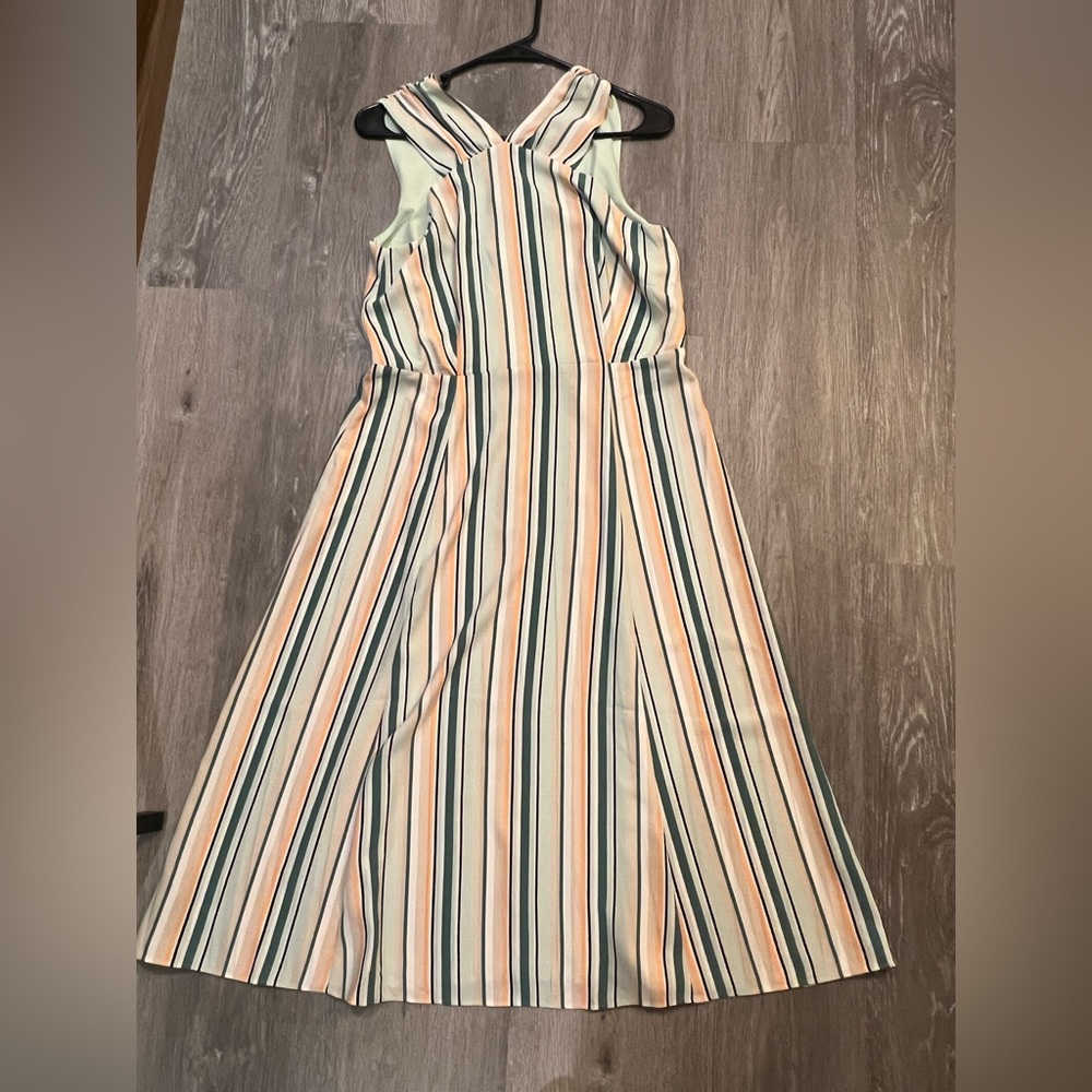Women Dress size 6